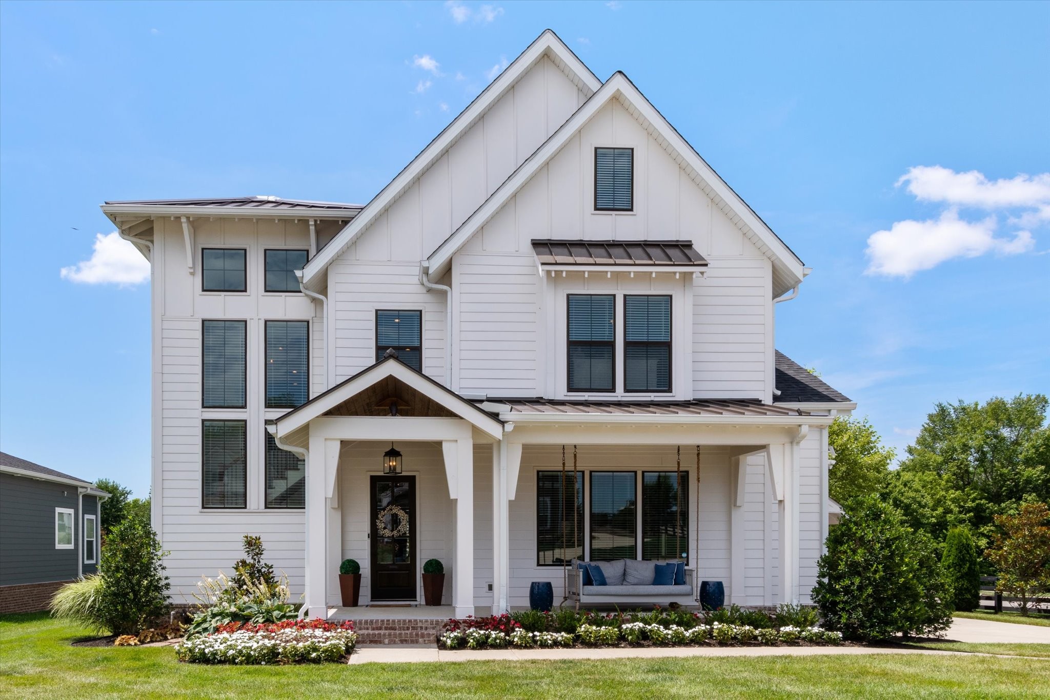 999 Spruce Ridge Lane Spring Hill, TN 37174 - Photo 2 of 31 Gallery Image 2
