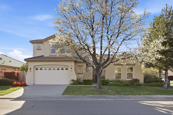 $949,000 | 1096 Elsworth Way, Folsom, CA 95630