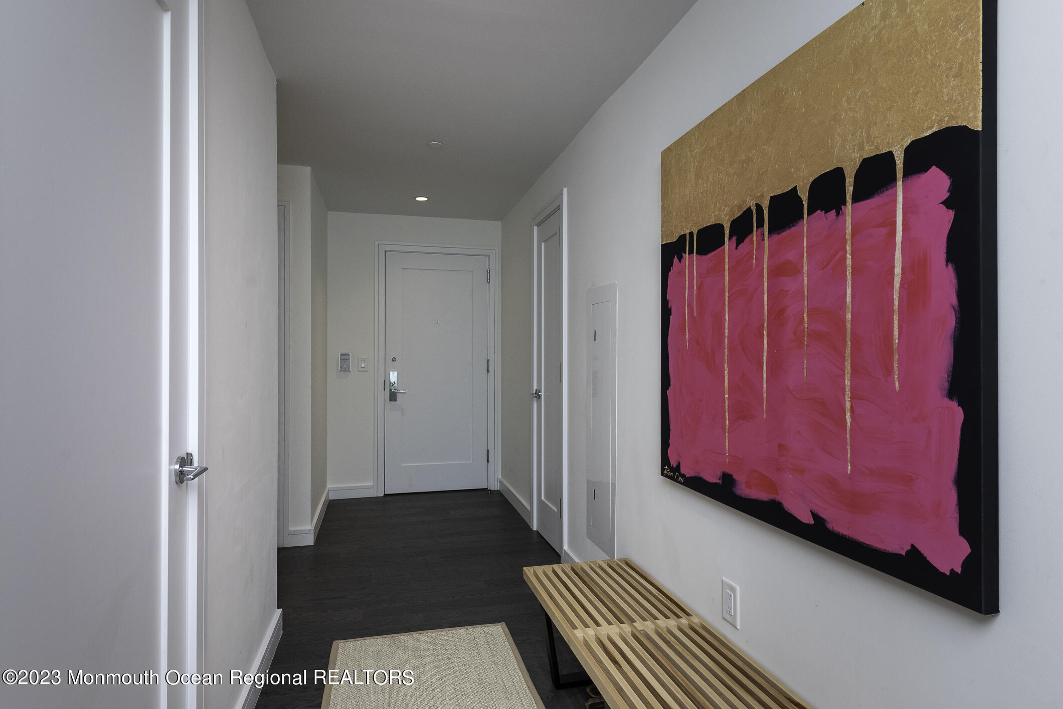 30 Melrose Terrace, Unit 301(WINTER RENTAL) Long Branch, NJ 07740 - Photo 18 of 37 a view of a bedroom with a red chair