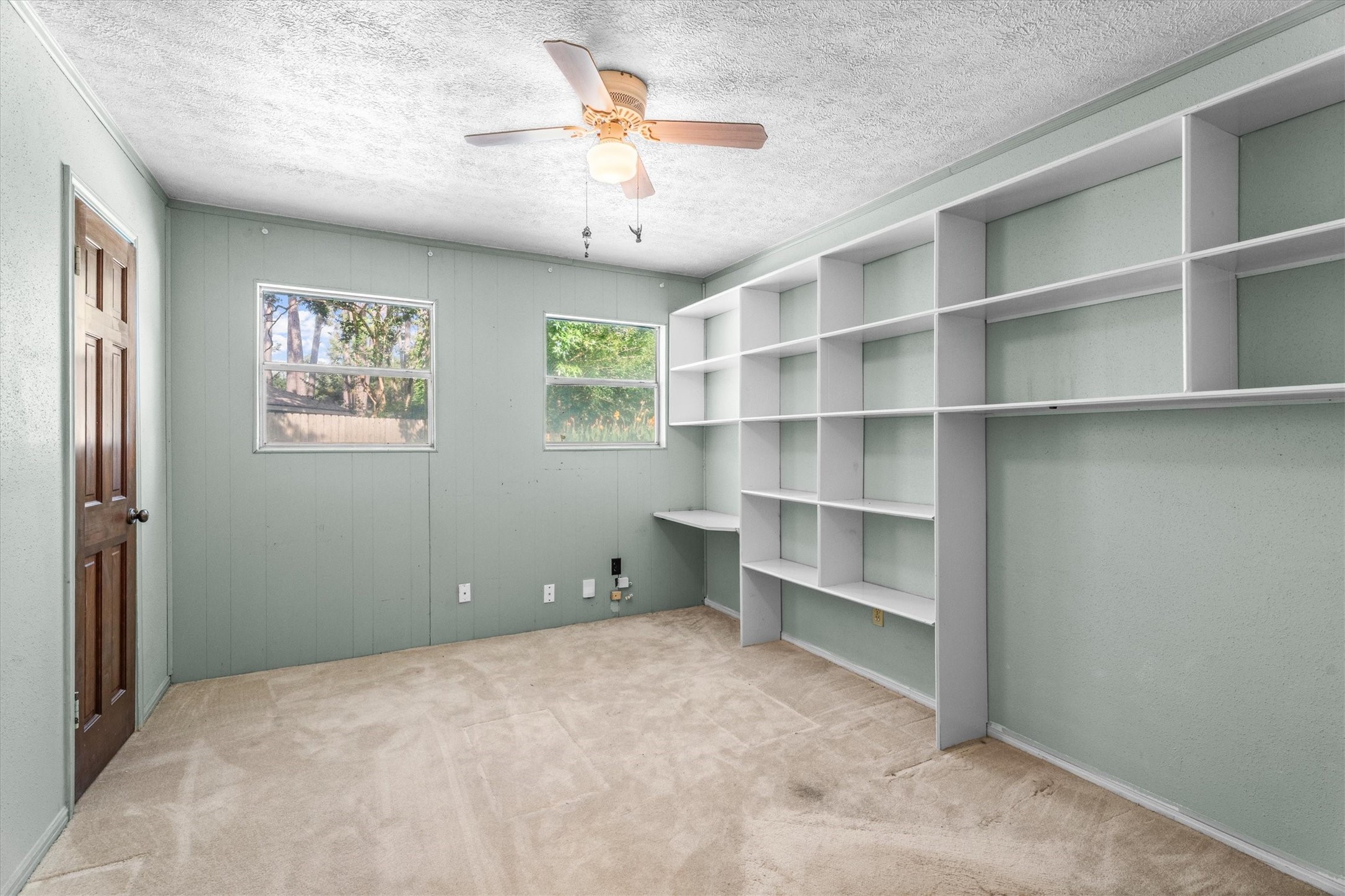 25319 Old Carriage Lane Spring, TX 77373 - Photo 28 of 35 a view of room with window and cabinet