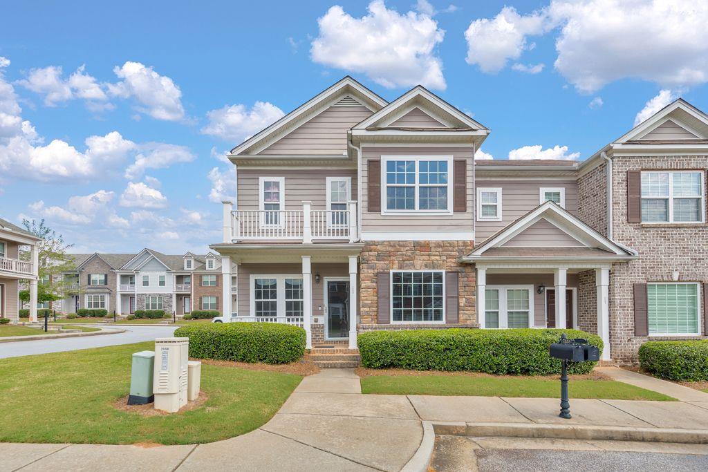 Your dream townhome!