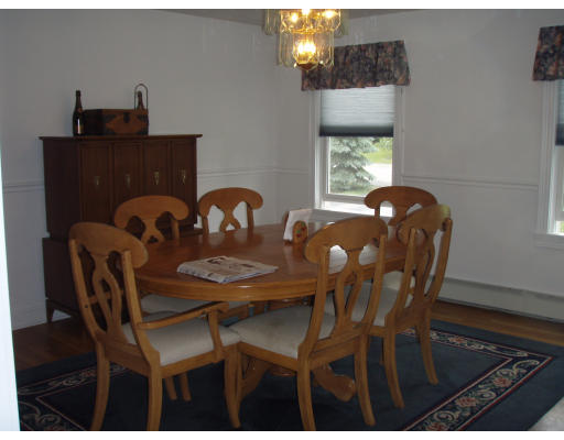 44 Varley Road Marlborough, MA 01752 - Photo 5 of 21 Gallery Image 5
