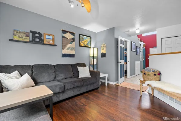 $459,950 | 11785 West Independence Avenue, Lakewood, CO 80215