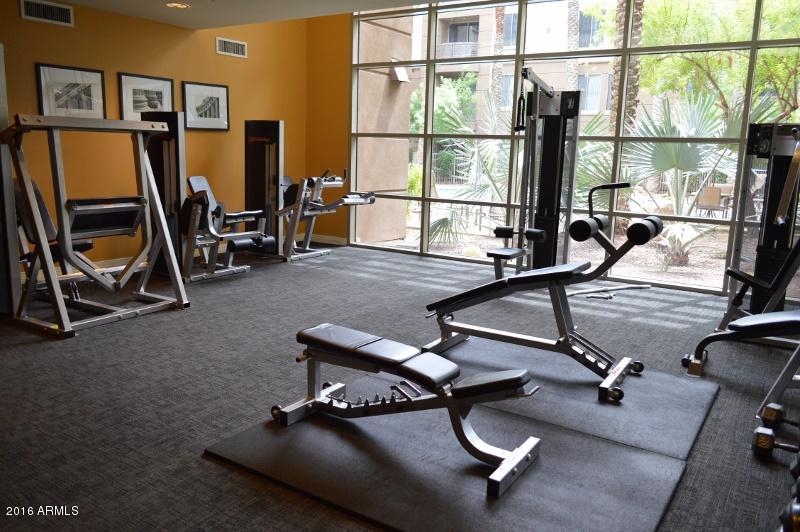 1701 East Colter Street, Unit 333 Phoenix, AZ 85016 - Photo 20 of 36 a view of a room with gym equipment