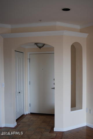 1701 East Colter Street, Unit 333 Phoenix, AZ 85016 - Photo 3 of 36 a view of an empty room