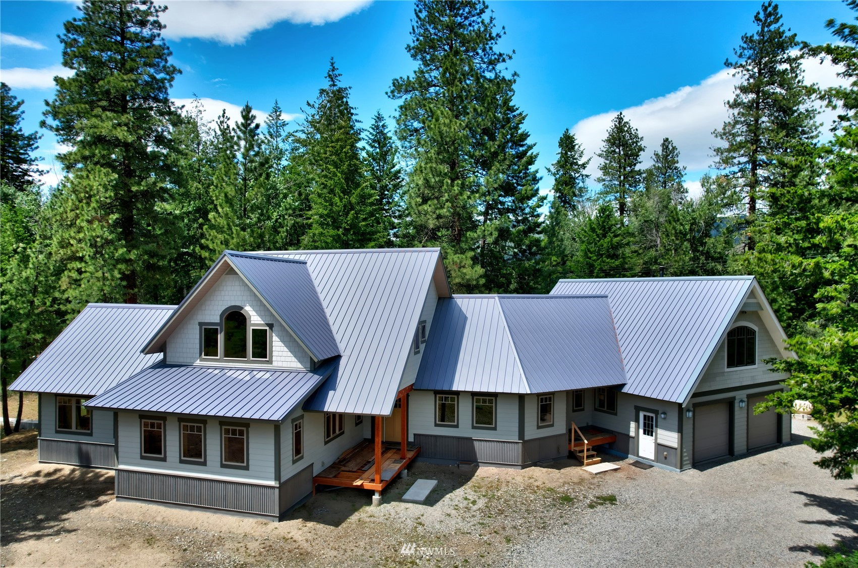 32 Lobos Run Road Winthrop, WA 98862 - Photo 1 of 39 Gallery Image 1