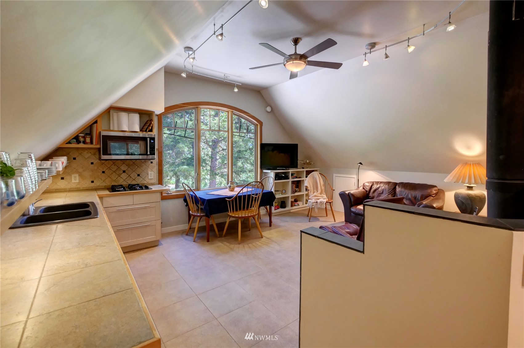 32 Lobos Run Road Winthrop, WA 98862 - Photo 33 of 39 Gallery Image 33