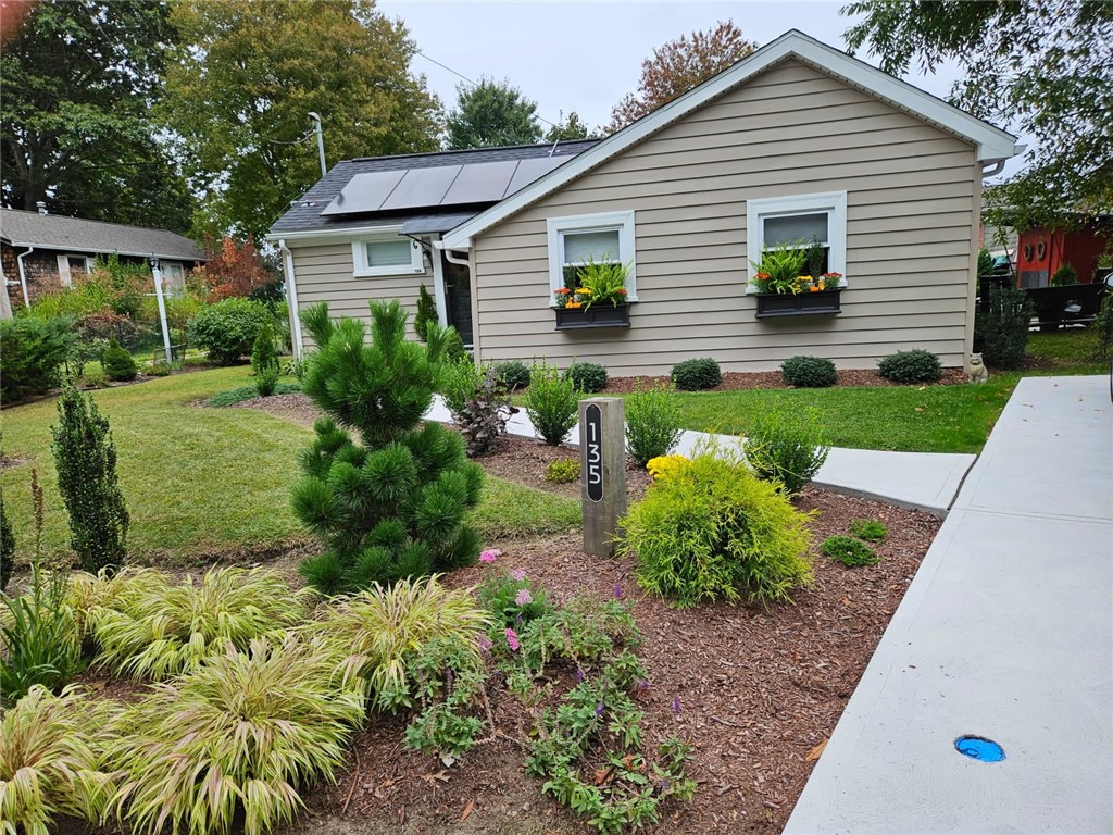 135 Namquid Drive Warwick, RI 02888 - Photo 1 of 28