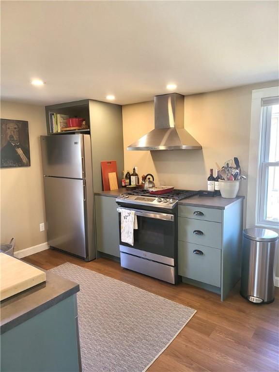 135 Namquid Drive Warwick, RI 02888 - Photo 8 of 28