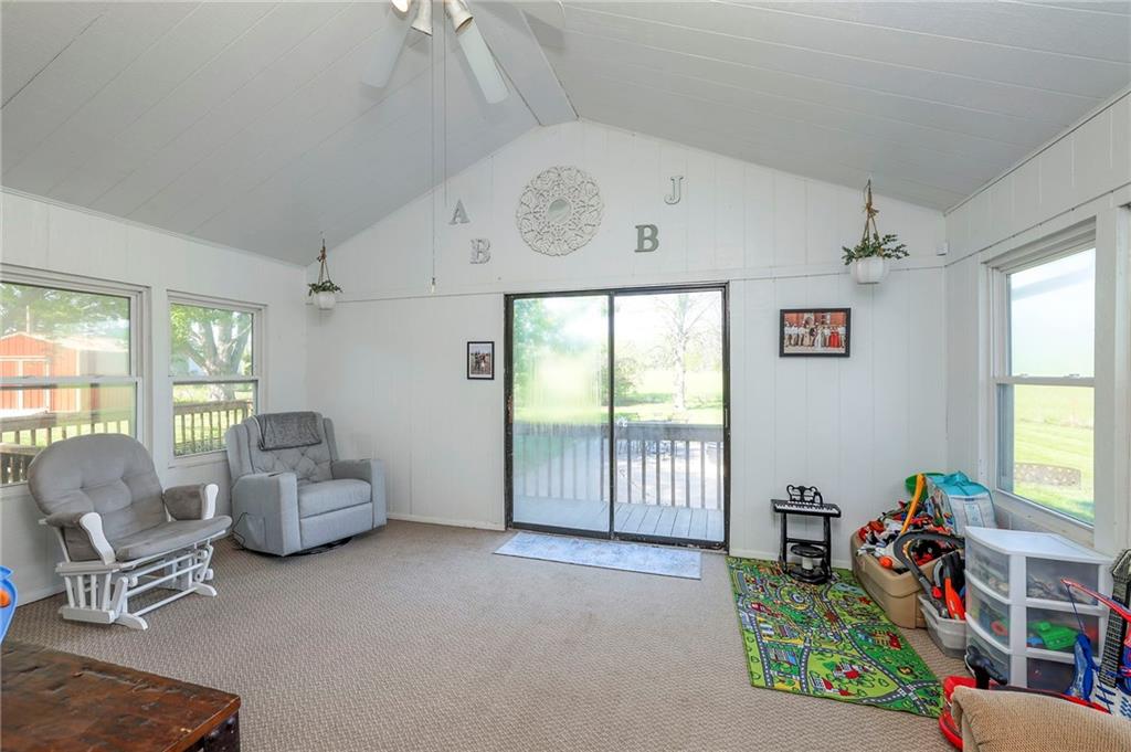 704 Urich Road Clinton, MO 64735 - Photo 19 of 52