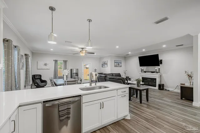 $395,000 | 492 Aleta Avenue, Mary Esther, FL 32569