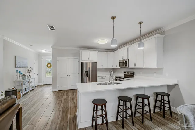 $395,000 | 492 Aleta Avenue, Mary Esther, FL 32569