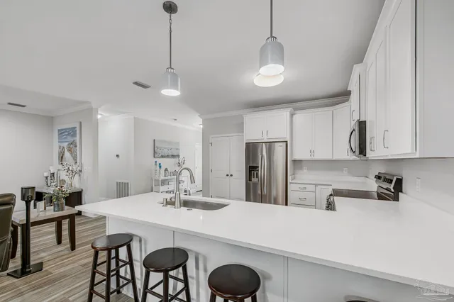 $395,000 | 492 Aleta Avenue, Mary Esther, FL 32569