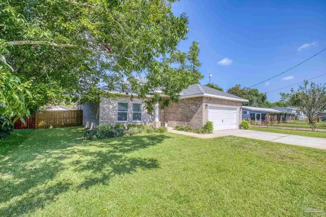 $395,000 | 492 Aleta Avenue, Mary Esther, FL 32569