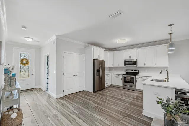 $395,000 | 492 Aleta Avenue, Mary Esther, FL 32569