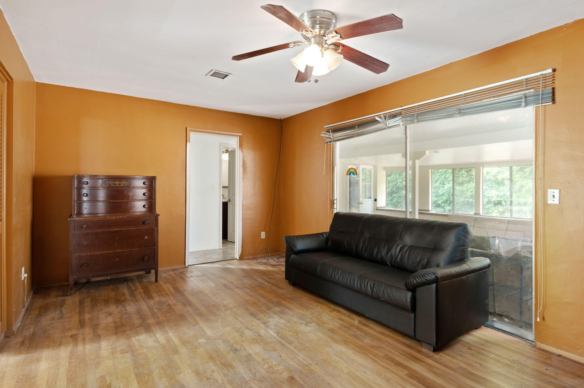 675 Northview Road Santa Barbara, CA 93105 - Photo 6 of 12 a living room with furniture and a window
