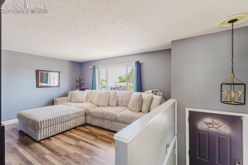 11 Mac Gregor Road Pueblo, CO 81001 - Photo 2 of 46