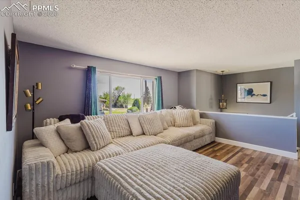 $309,900 | 11 Mac Gregor Road, Pueblo, CO 81001