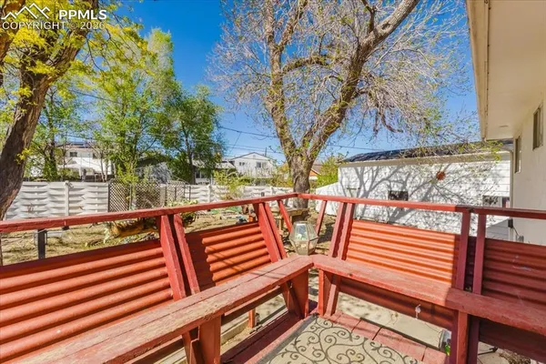 $309,900 | 11 Mac Gregor Road, Pueblo, CO 81001