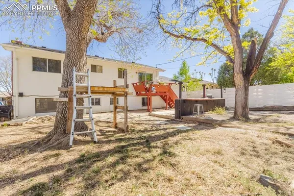 $309,900 | 11 Mac Gregor Road, Pueblo, CO 81001