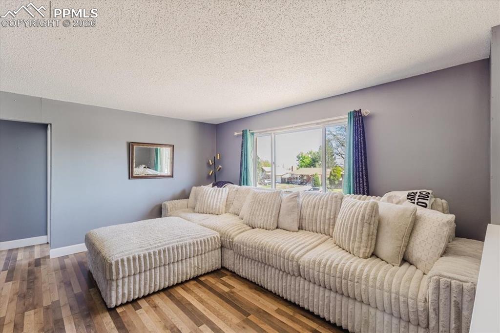 11 Mac Gregor Road Pueblo, CO 81001 - Photo 4 of 46