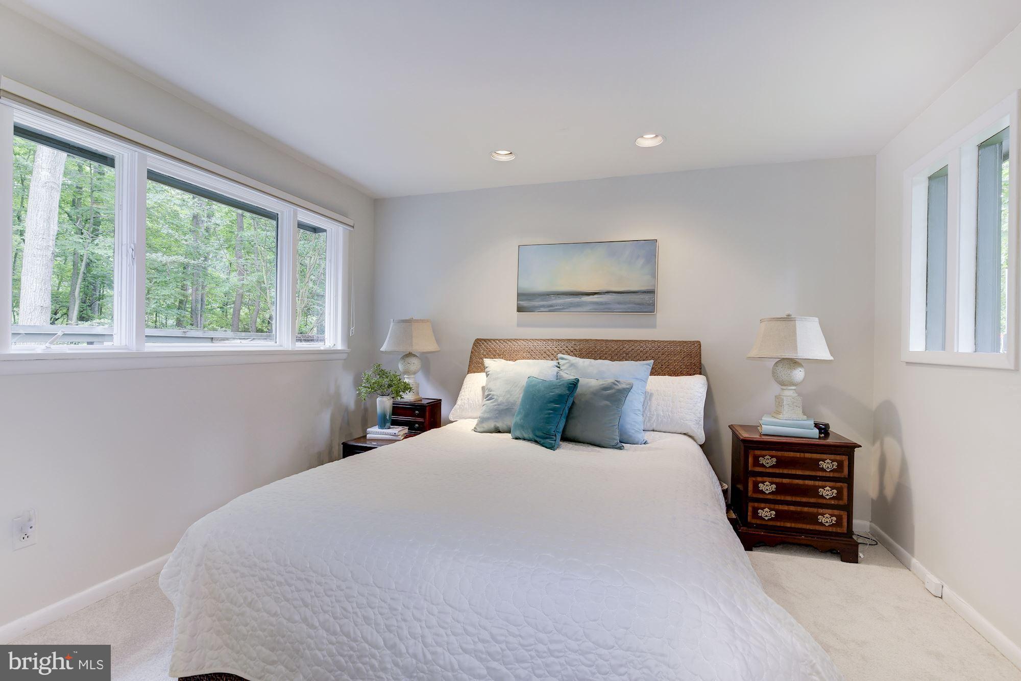 10325 Lloyd Road Potomac, MD 20854 - Photo 21 of 35 Main Level - Master Bedroom