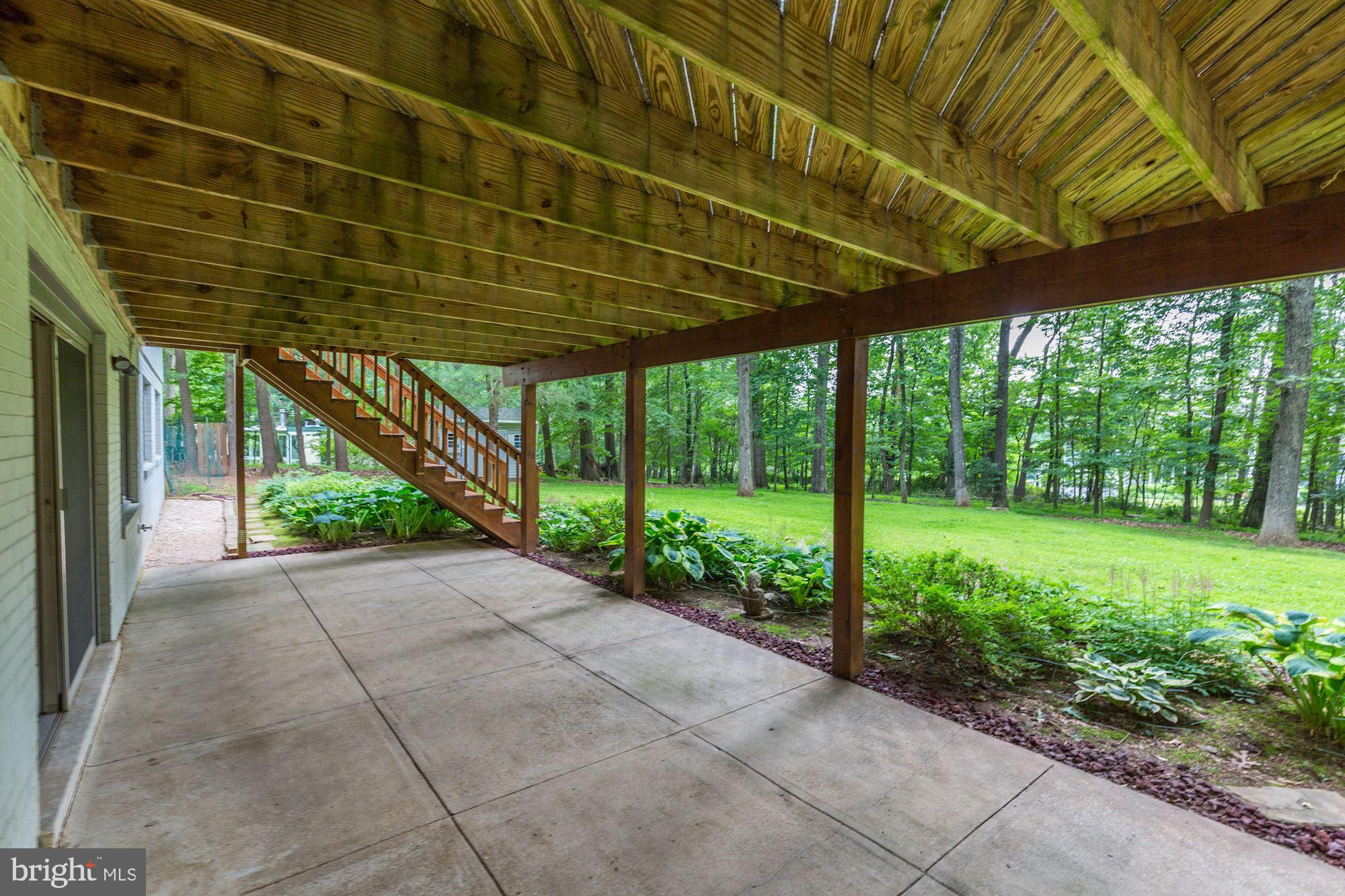 10325 Lloyd Road Potomac, MD 20854 - Photo 28 of 35 Lower Level - Covered Patio