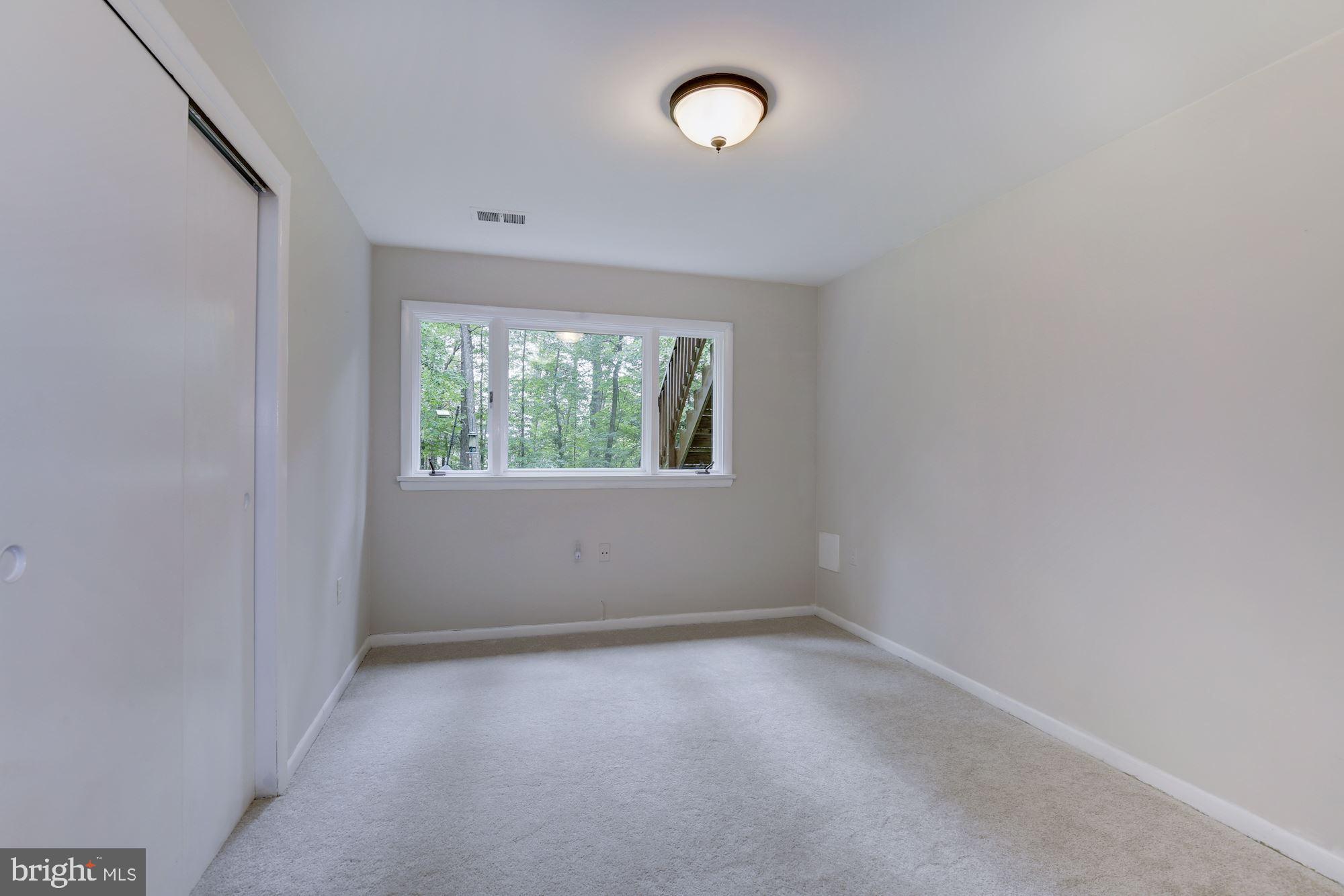 10325 Lloyd Road Potomac, MD 20854 - Photo 33 of 35 Lower Level - Bedroom #6