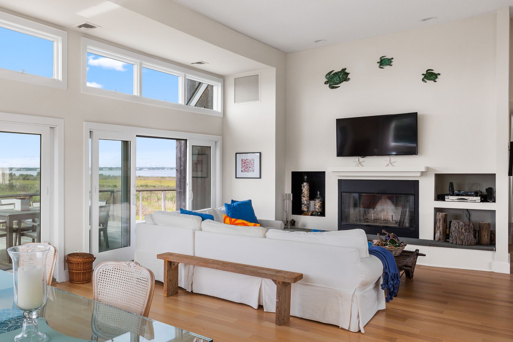 548 Dune Road Westhampton Beach, NY 11978 - Photo 7 of 21