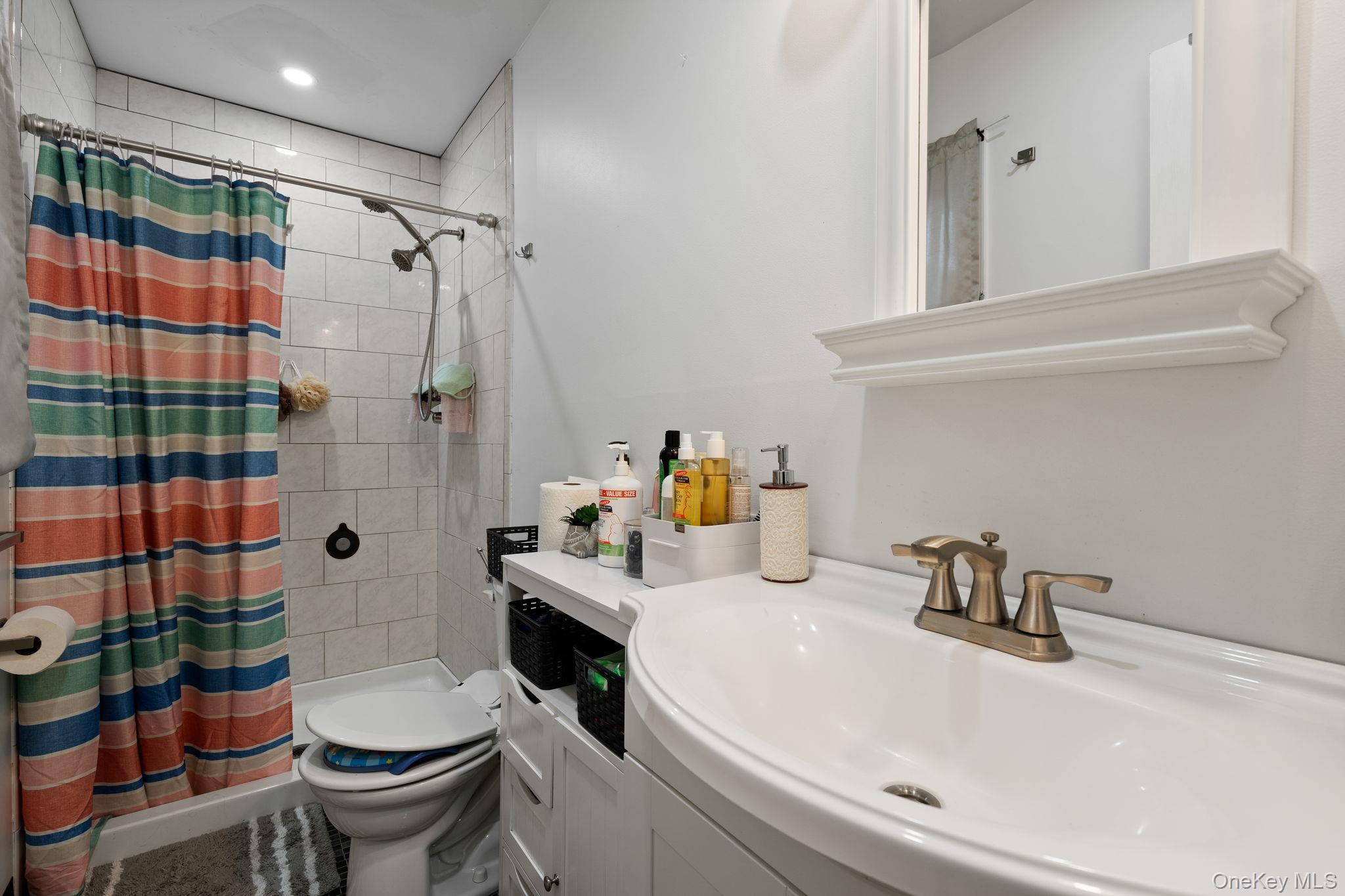 41 Rutledge Avenue Highland Mills, NY 10930 - Photo 14 of 25 Ensuite