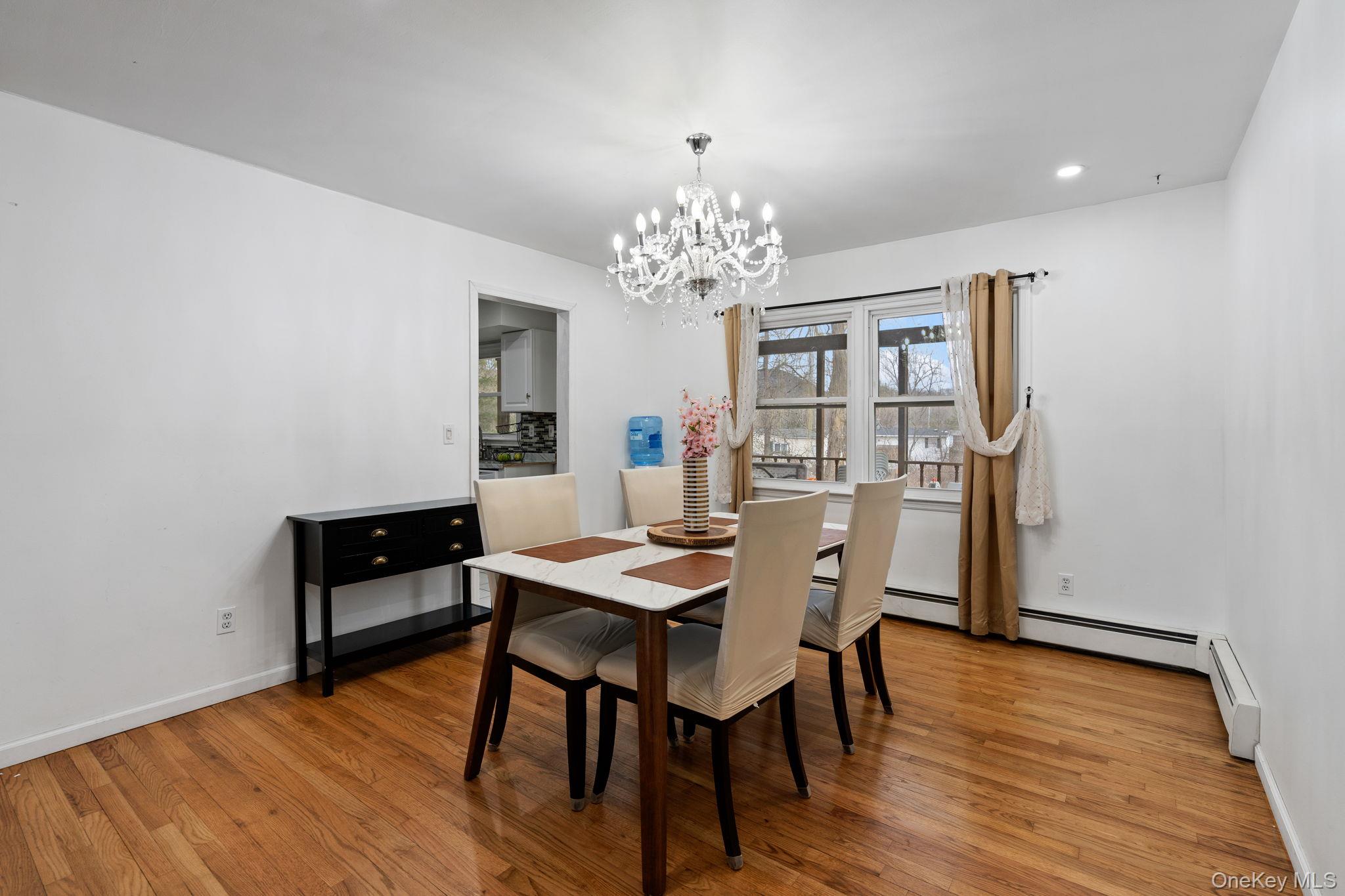 41 Rutledge Avenue Highland Mills, NY 10930 - Photo 5 of 25 Hardwood floors