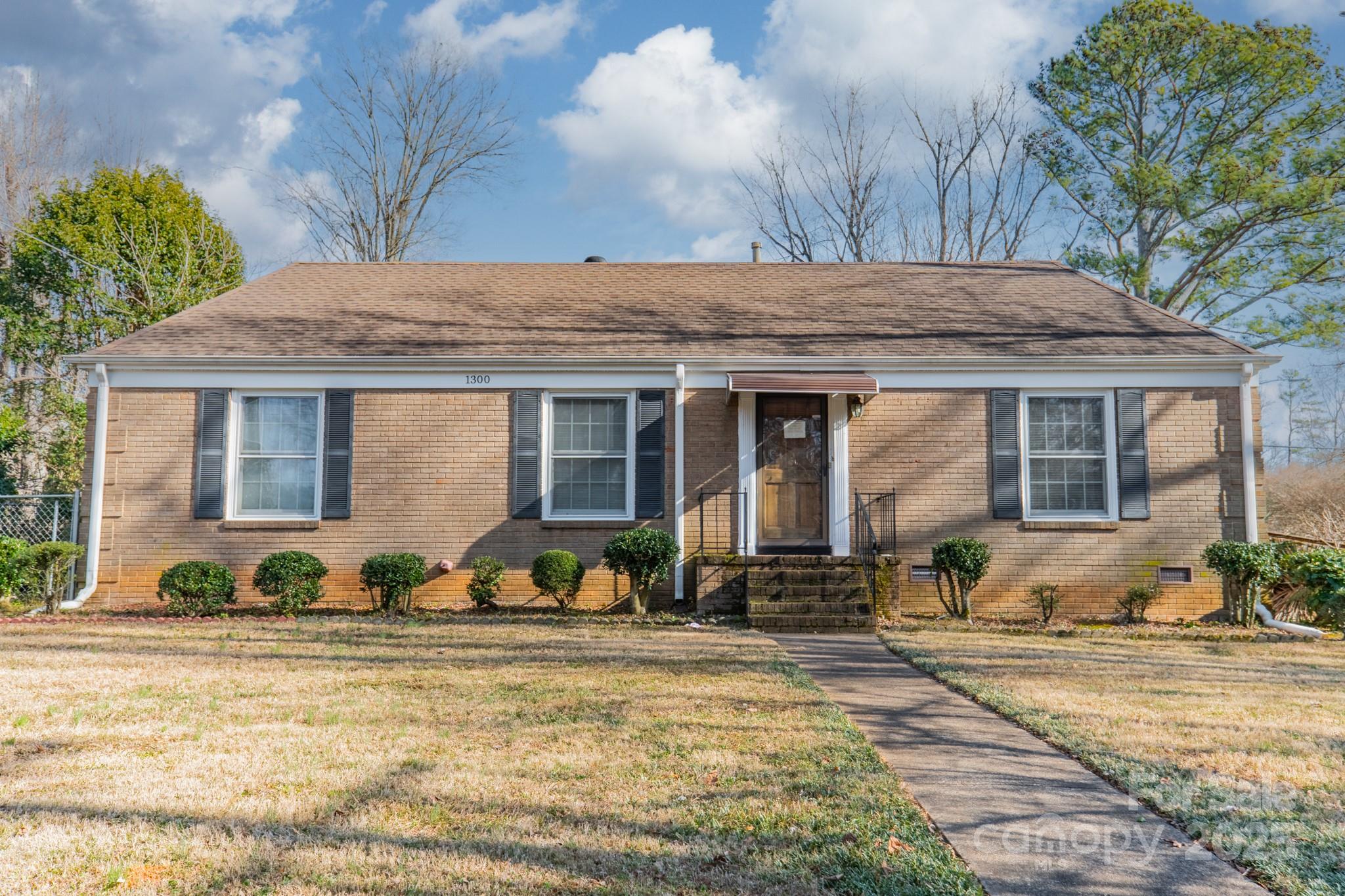 1300 Rama Road Charlotte, NC 28211 - Photo 28 of 30 a front view of house