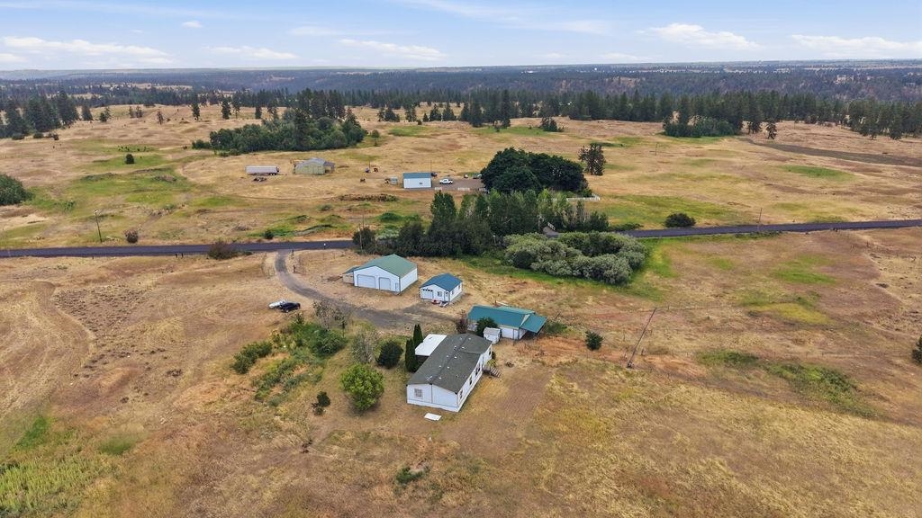 3605 North Christensen Road Medical Lake, WA 99022 - Photo 4 of 50