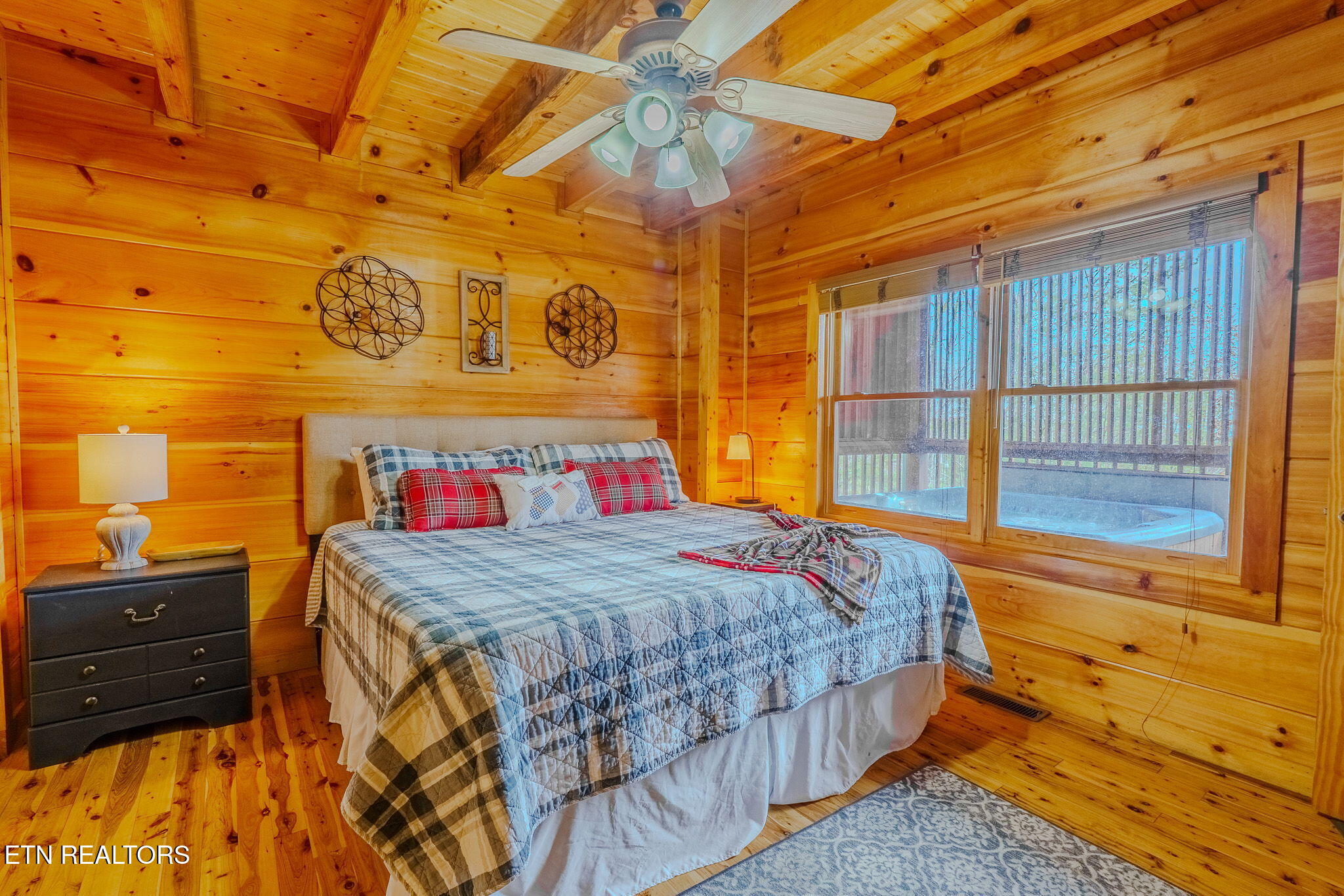 2109 Memory Way Sevierville, TN 37876 - Photo 15 of 38 32-web-or-mls-_DSC8774-HDR