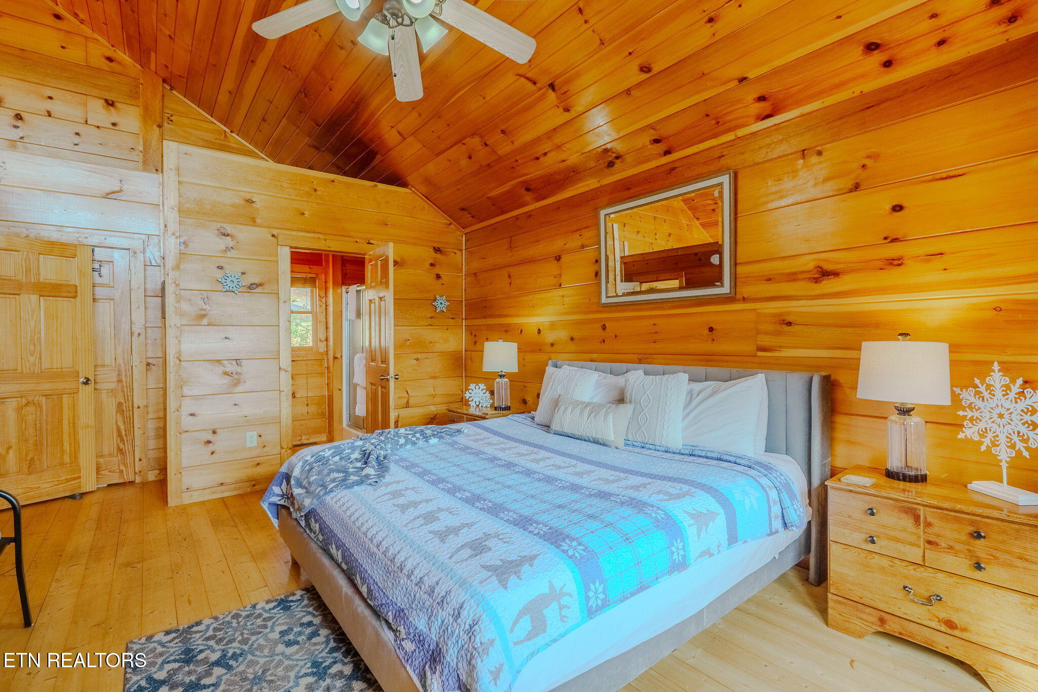 2109 Memory Way Sevierville, TN 37876 - Photo 23 of 38 37-web-or-mls-_DSC8879-HDR