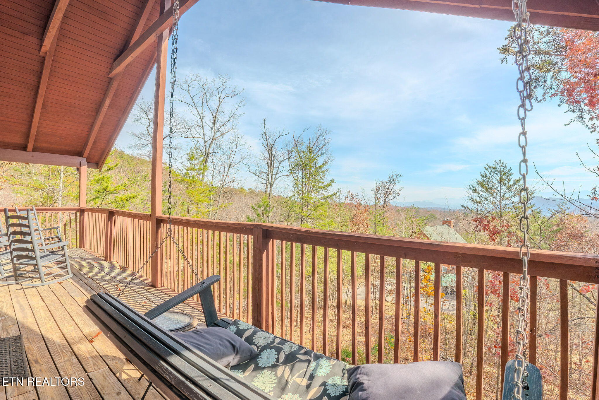 2109 Memory Way Sevierville, TN 37876 - Photo 29 of 38 6-web-or-mls-_DSC9003-HDR