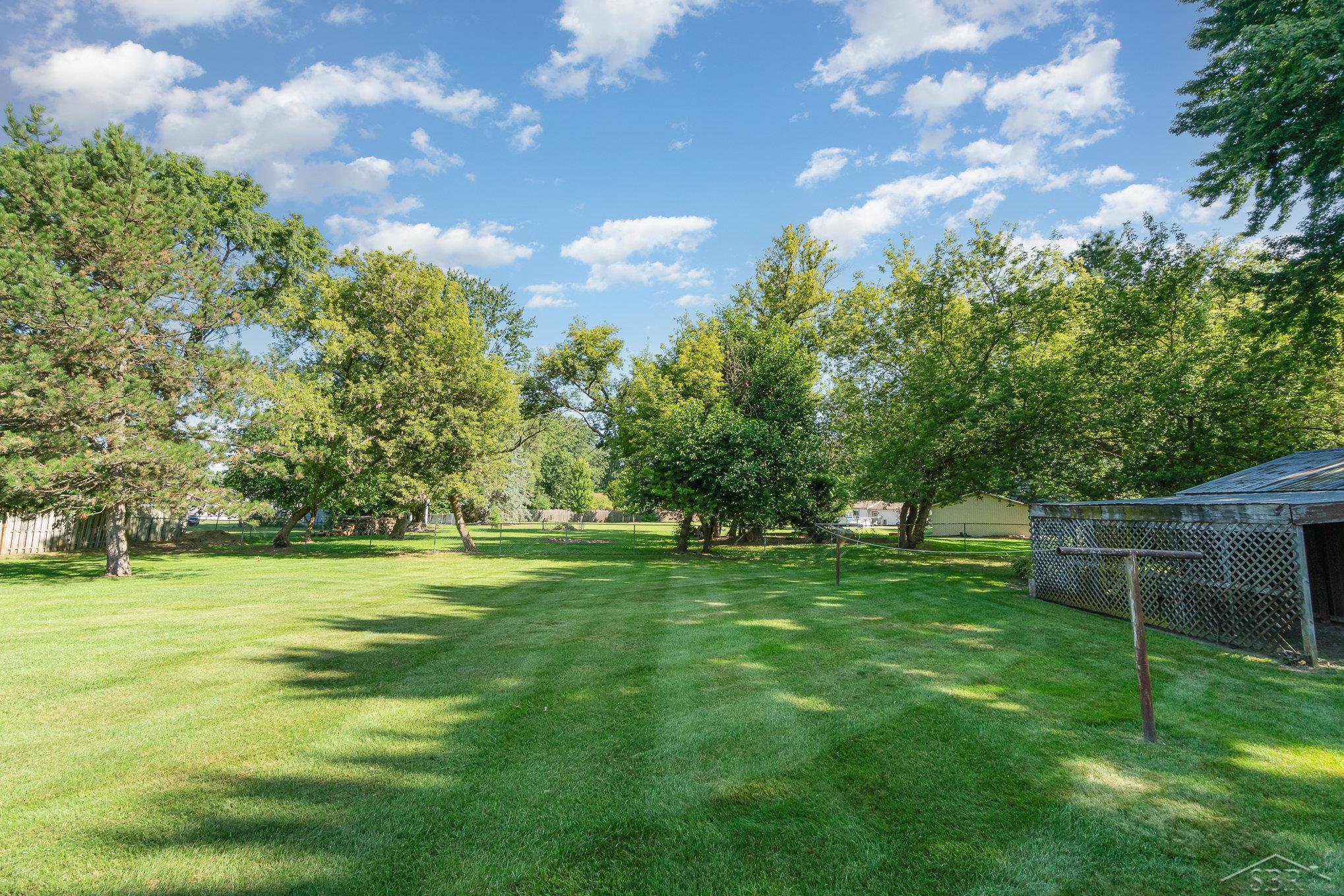 11075 East Burt Road Birch Run, MI 48415 - Photo 26 of 27