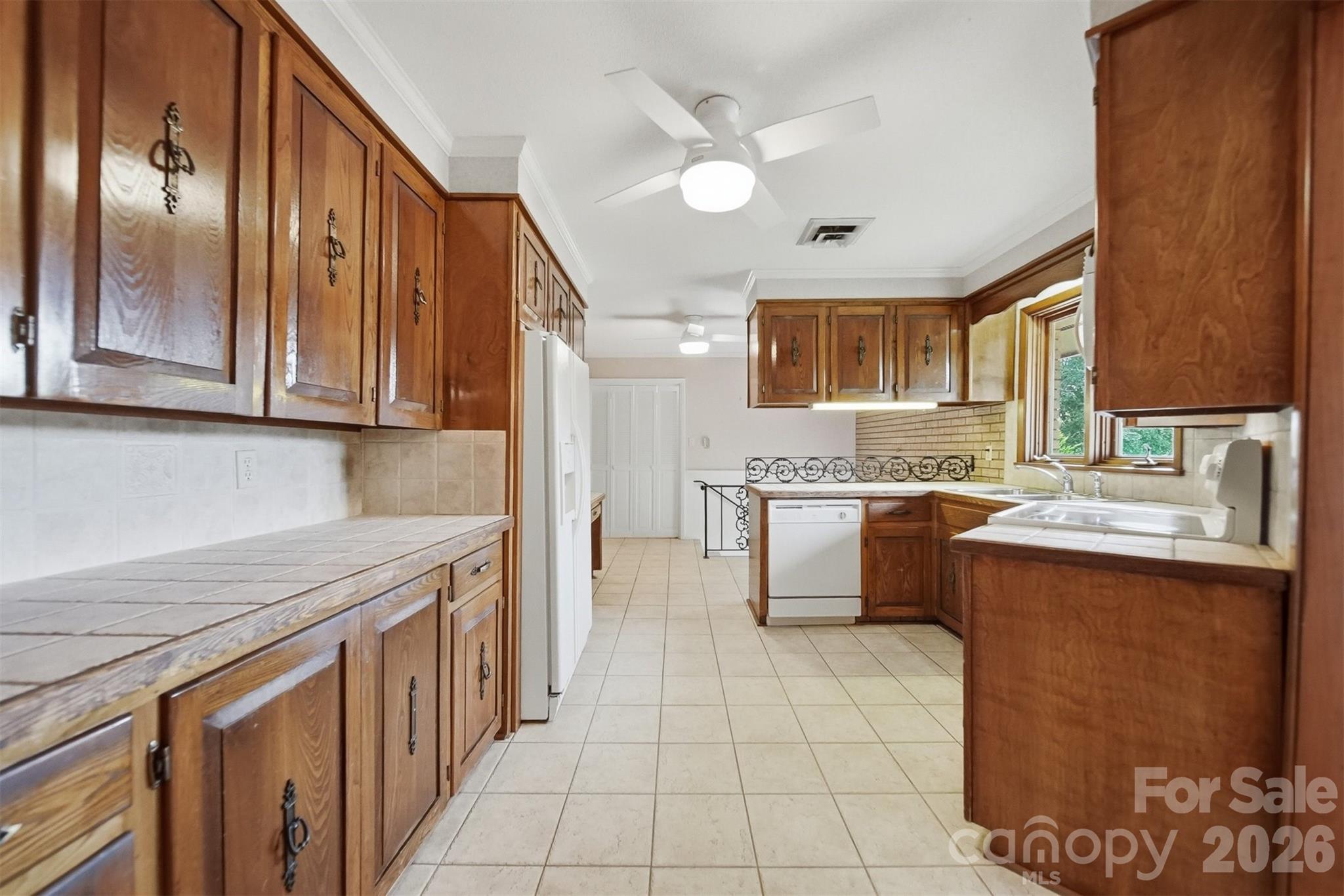 6859 Riverbend Road Claremont, NC 28610 - Photo 12 of 48 Gallery Image 12