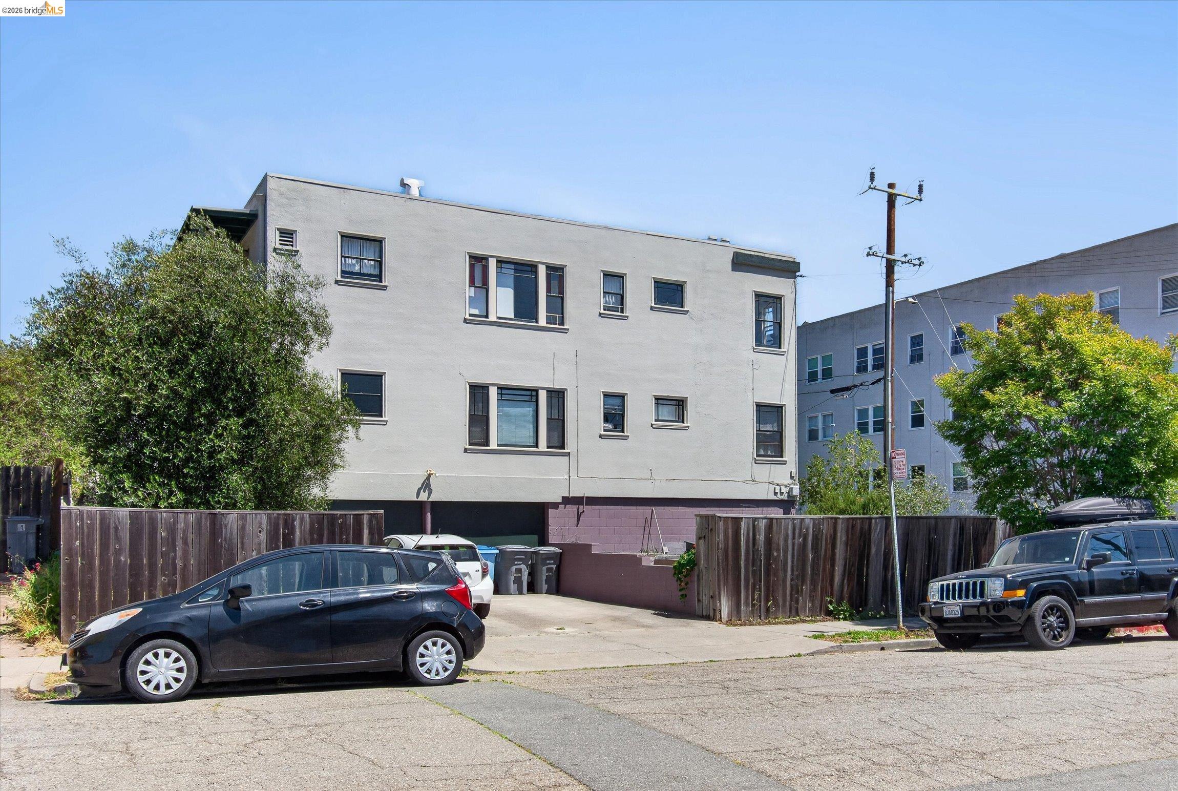 1239 Berkeley Way Berkeley, CA 94702 - Photo 5 of 28