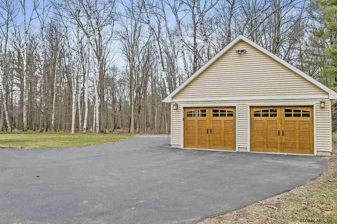 23 Spring Road Glenville, NY 12302 - Photo 6 of 27 Photo 6