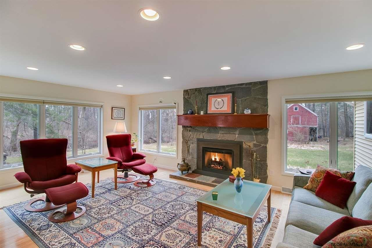 23 Spring Road Glenville, NY 12302 - Photo 9 of 27 Photo 9
