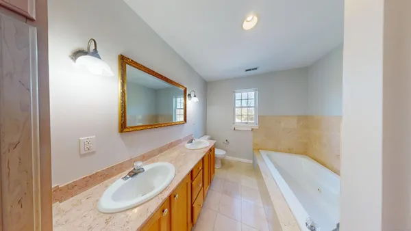 $4,100 | 128 North Taylor Avenue, Norwalk, CT 06854