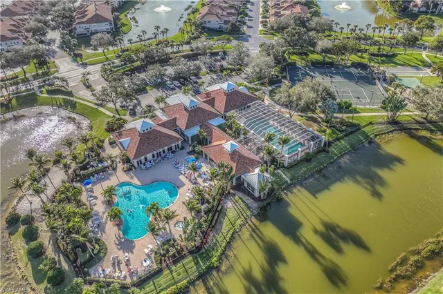 $497,500 | 3055 Horizon Lane, Unit 1706, Naples, FL 34109