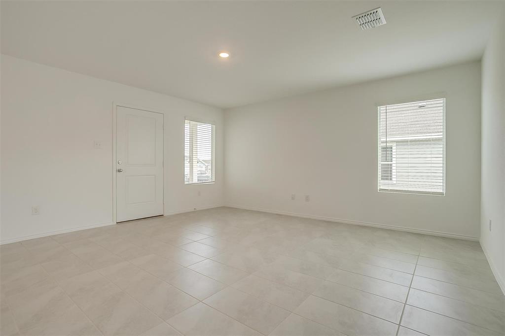 9833 Trusler Road Fort Worth, TX 76179 - Photo 3 of 24