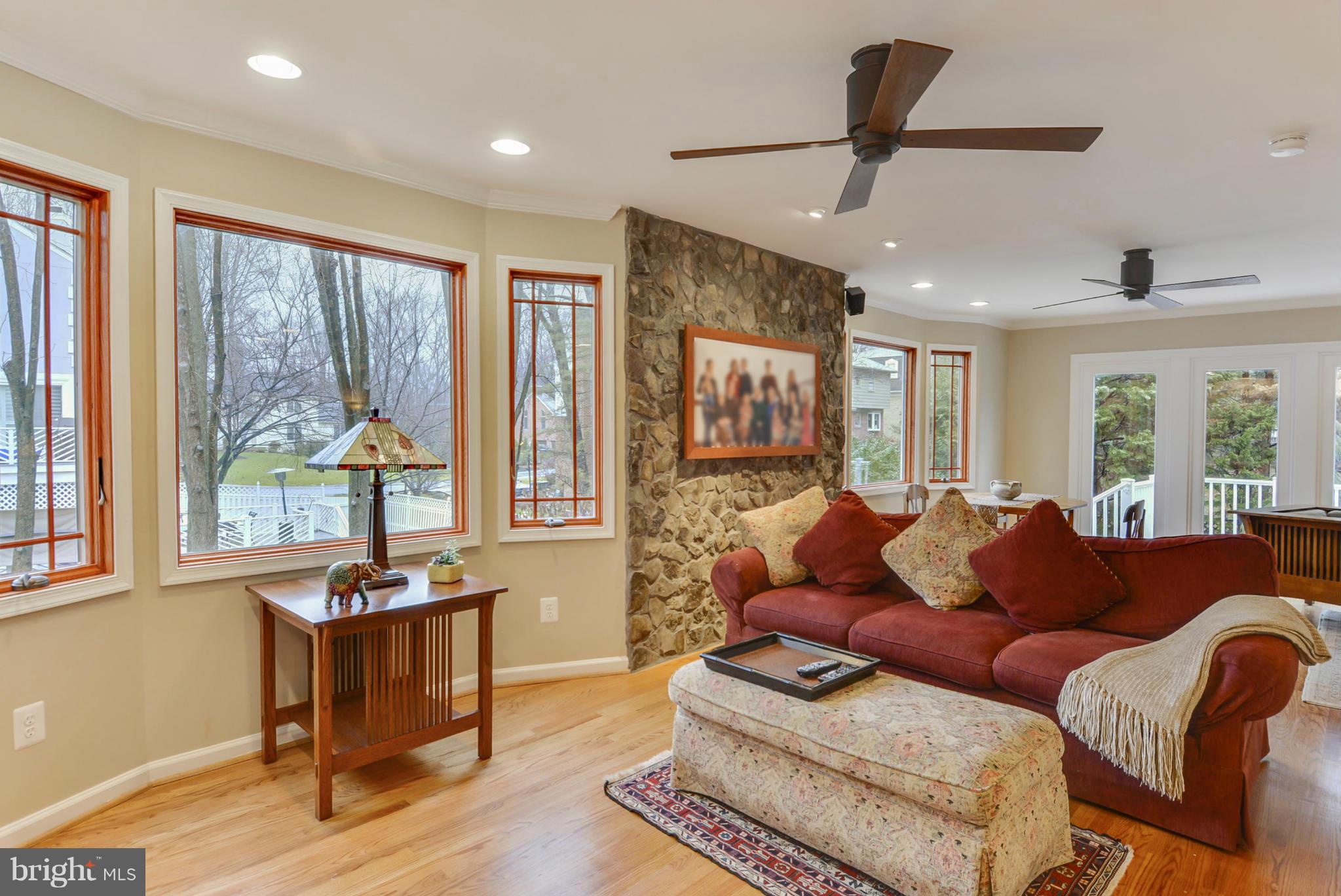 6842 St Albans Road McLean, VA 22101 - Photo 14 of 28 Family Room