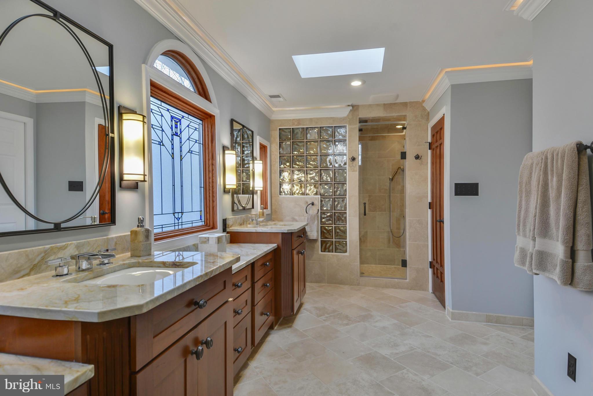 6842 St Albans Road McLean, VA 22101 - Photo 22 of 28 Bedroom (Master)