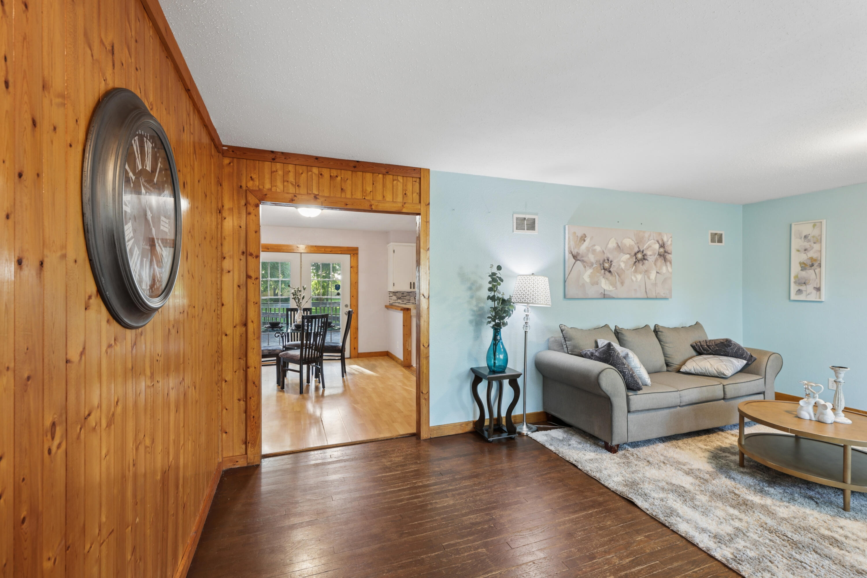 531 Ellinwood Avenue Reedsburg, WI 53959 - Photo 6 of 42 531 Ellinwood Ave, Reedsburg, WI 53959_0