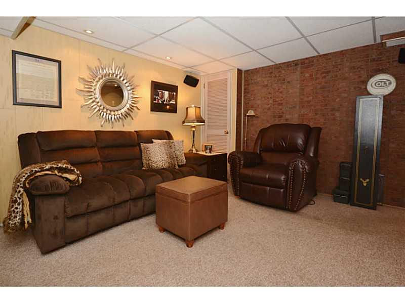 5135 Raintree Drive Whitehall, PA 15236 - Photo 12 of 25 Den.