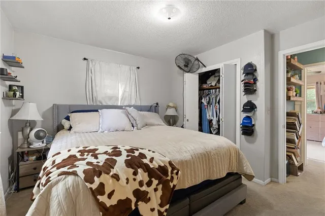 $309,900 | 3728 South Marshall Avenue, Sedalia, MO 65301