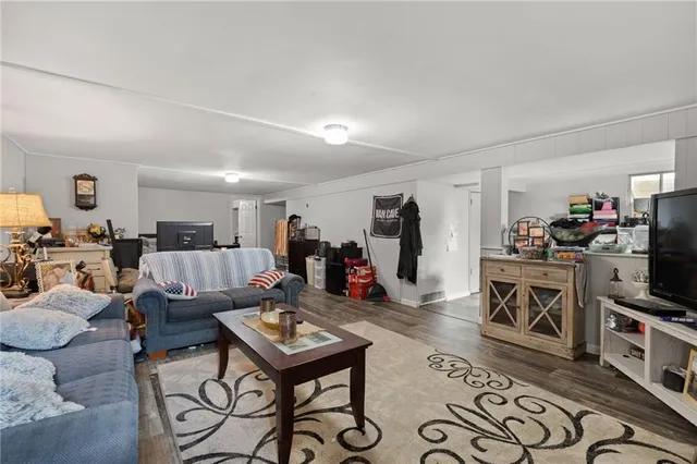 $309,900 | 3728 South Marshall Avenue, Sedalia, MO 65301